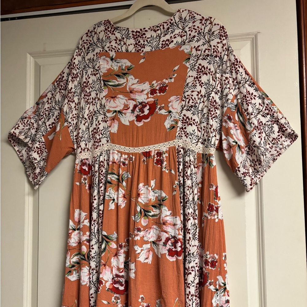 Umgee Rust and White Floral Boho Tiered Dress and Foldable Hat